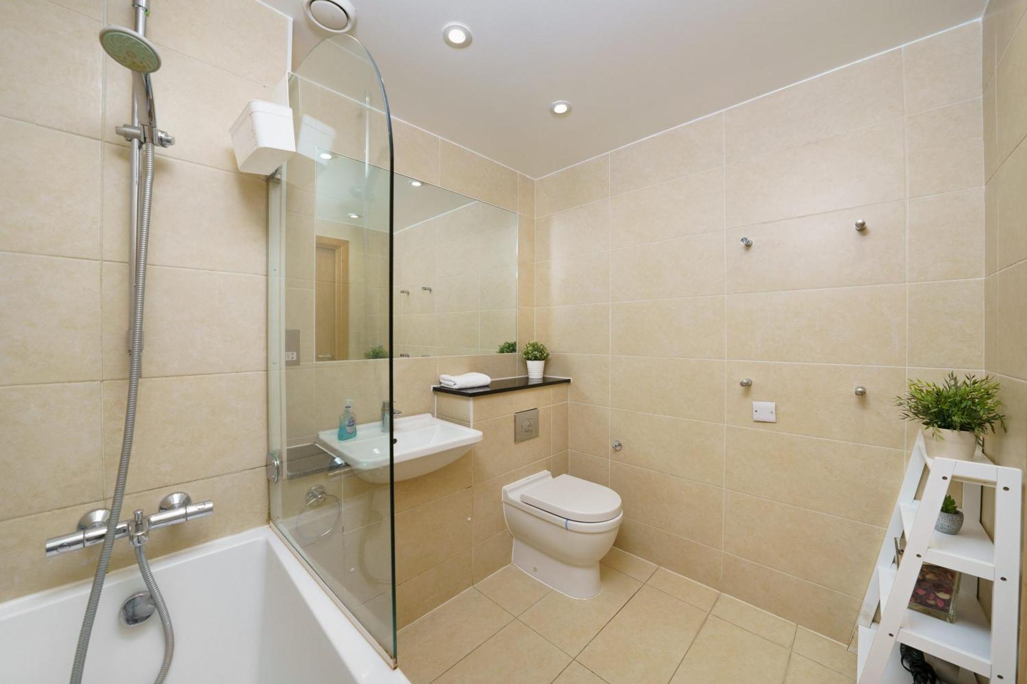 Modern 3 Bed 2 Bath Apartment Hyde Park Лондон Экстерьер фото